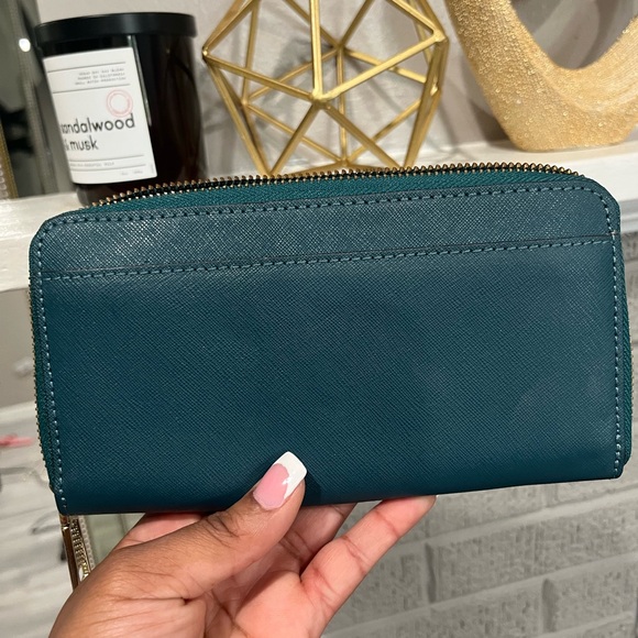 Rebecca Minkoff Blue Wallet with Gold Details - Picture 2 of 3